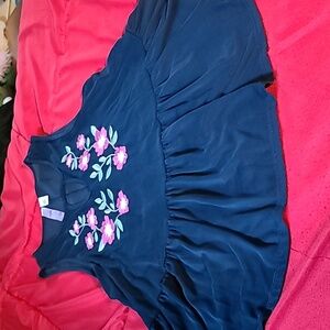 Girls sleevless blouse